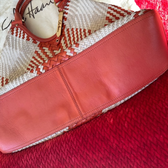 ✨LIKE NEW ✨Cole Haan!✨Genevieve RARE! Woven Leather Diamond Weave Triangle Bag - Picture 3 of 5